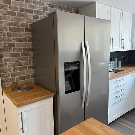 15 Mins To District & Bae Systems Dalton in Furness