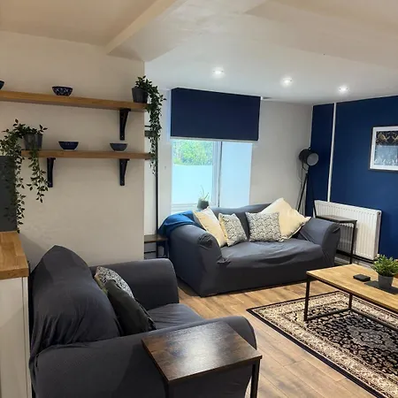 15 Mins To District & Bae Systems * Dalton-in-Furness